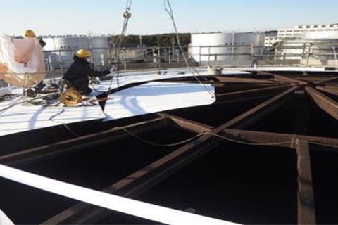 Large Tank Decommissioning Work